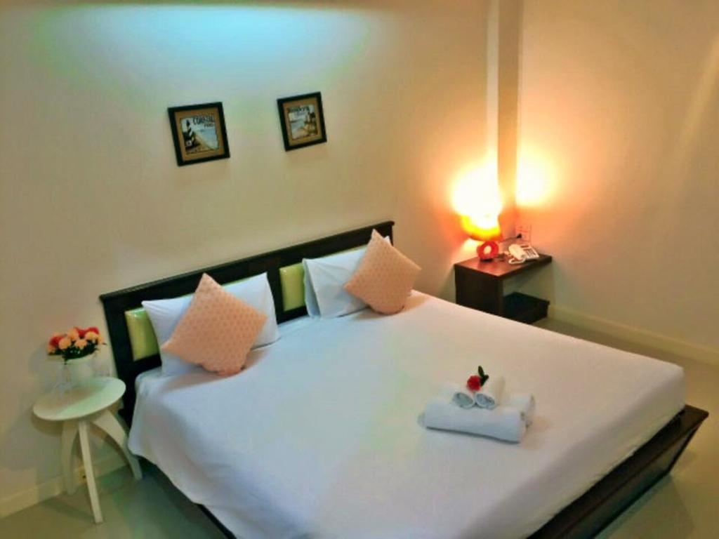 Chumphon Travelodge Exteriör bild
