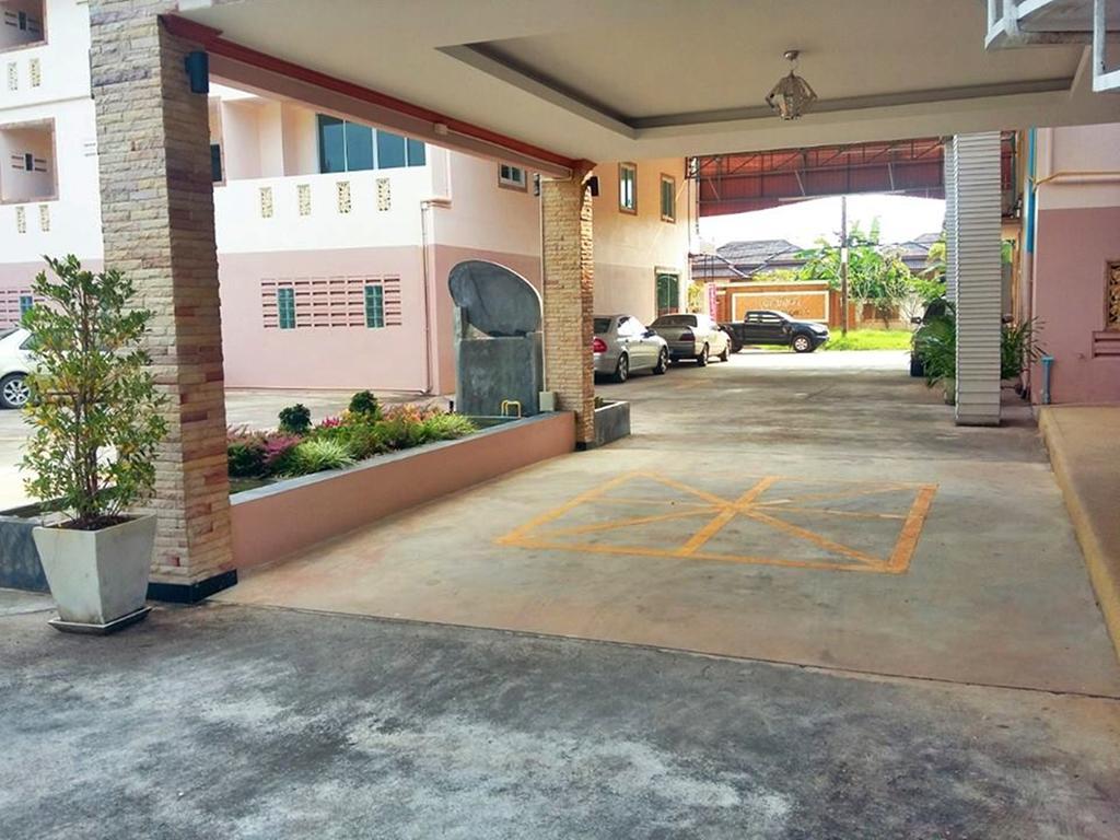 Chumphon Travelodge Exteriör bild