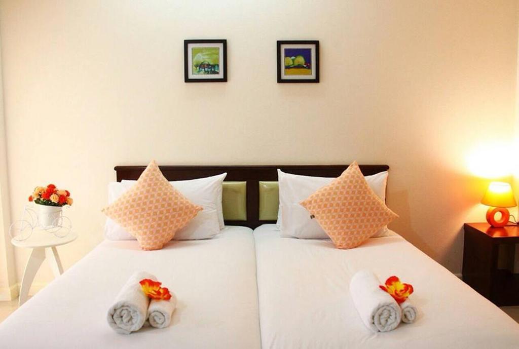 Chumphon Travelodge Exteriör bild