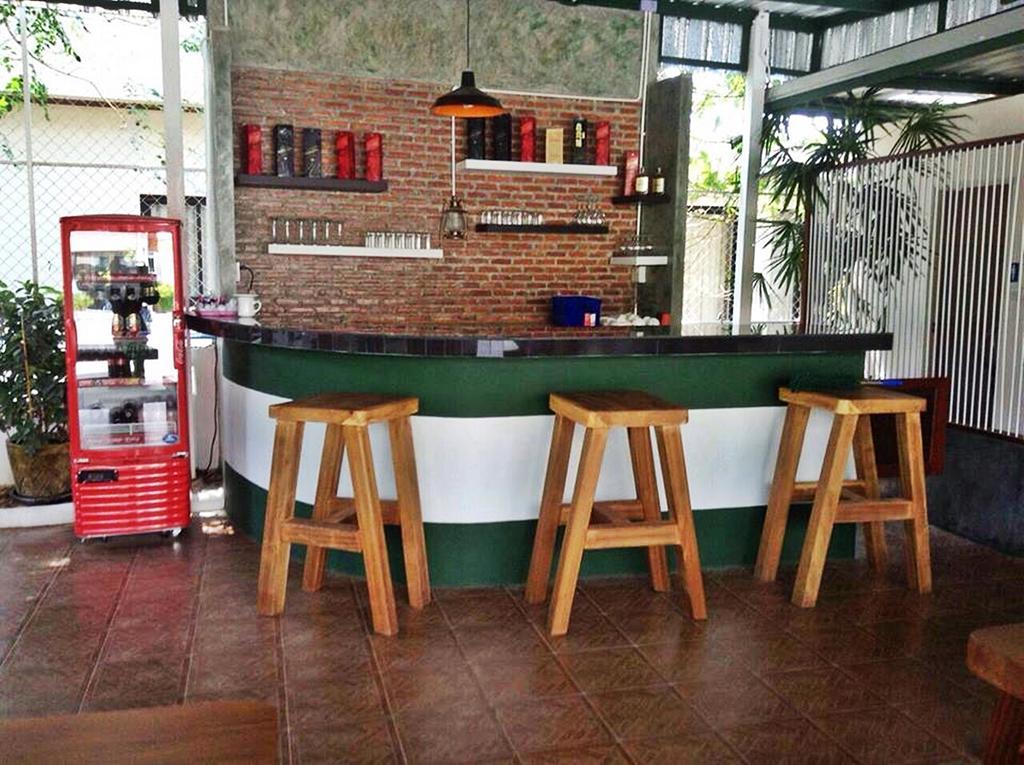 Chumphon Travelodge Exteriör bild