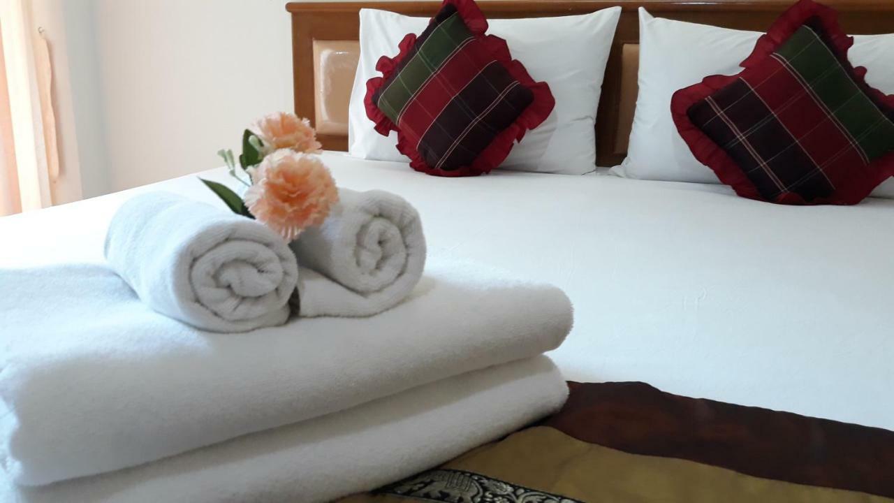 Chumphon Travelodge Exteriör bild